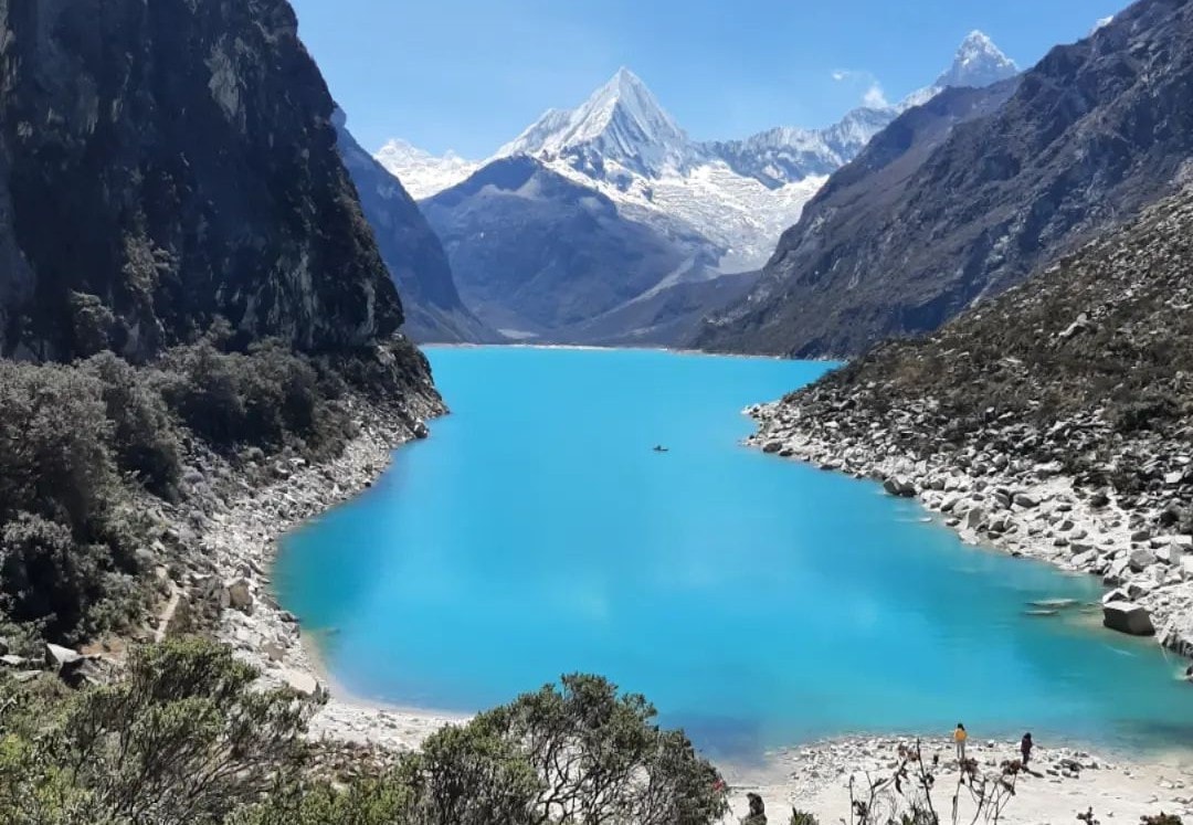Descubre Laguna Parón - Belleza Turquesa - Imagen 1