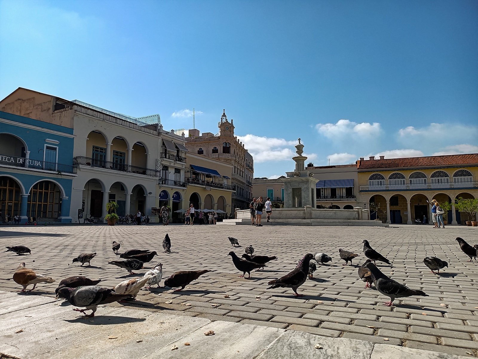 City Tour en La Habana con Almuerzo - Imagen 1