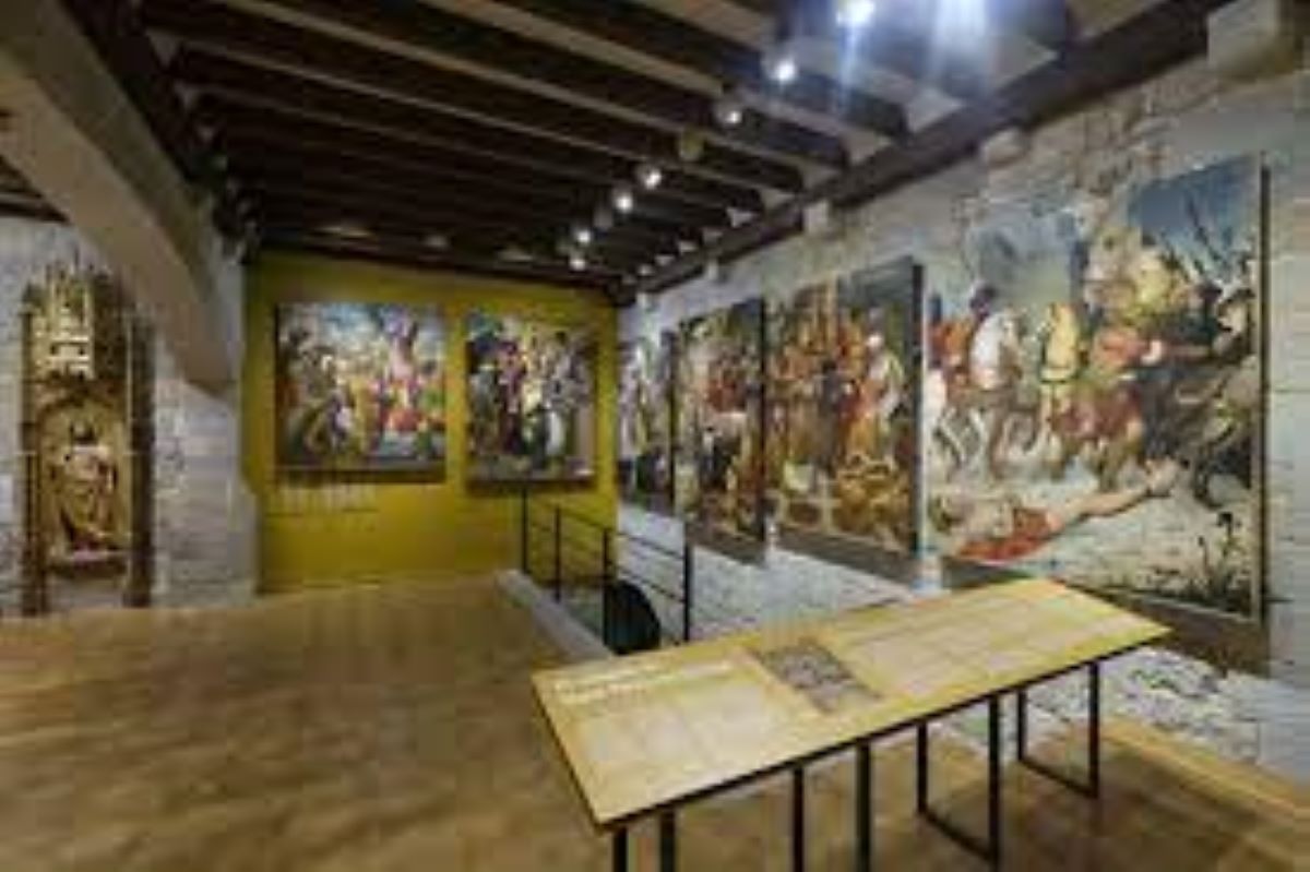 Entrada al Museo de Arte de Girona - Imagen 1
