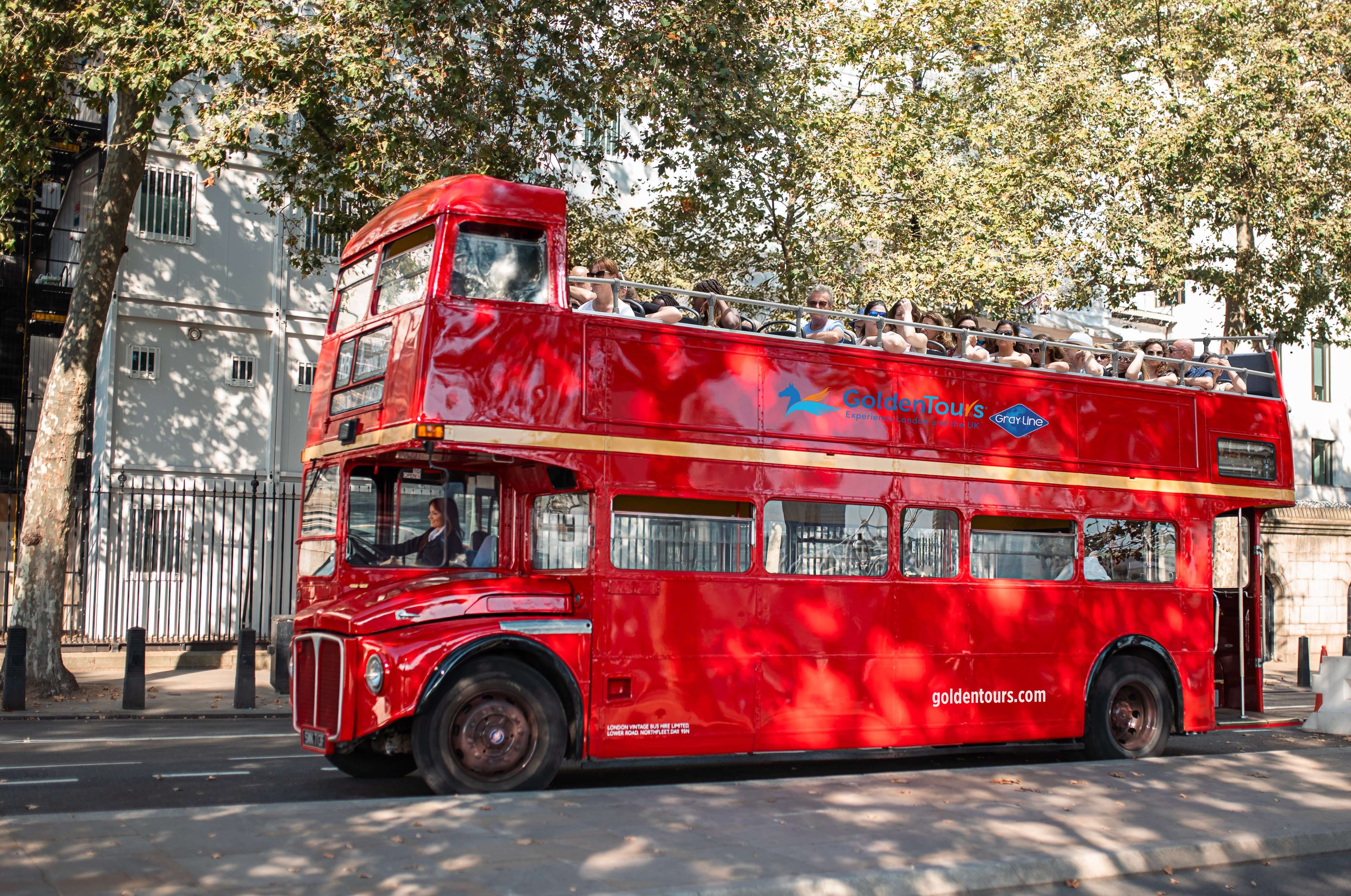 Ultimate Routemaster Bus Tour, Live Guide - Imagen 1