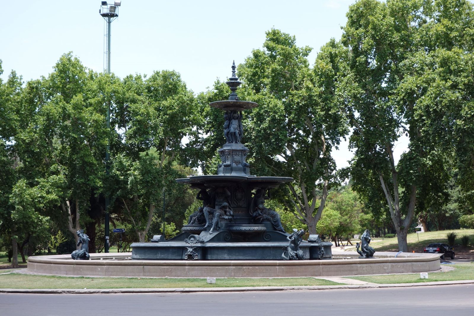 City Tour and General San Martin Park - Imagen 1