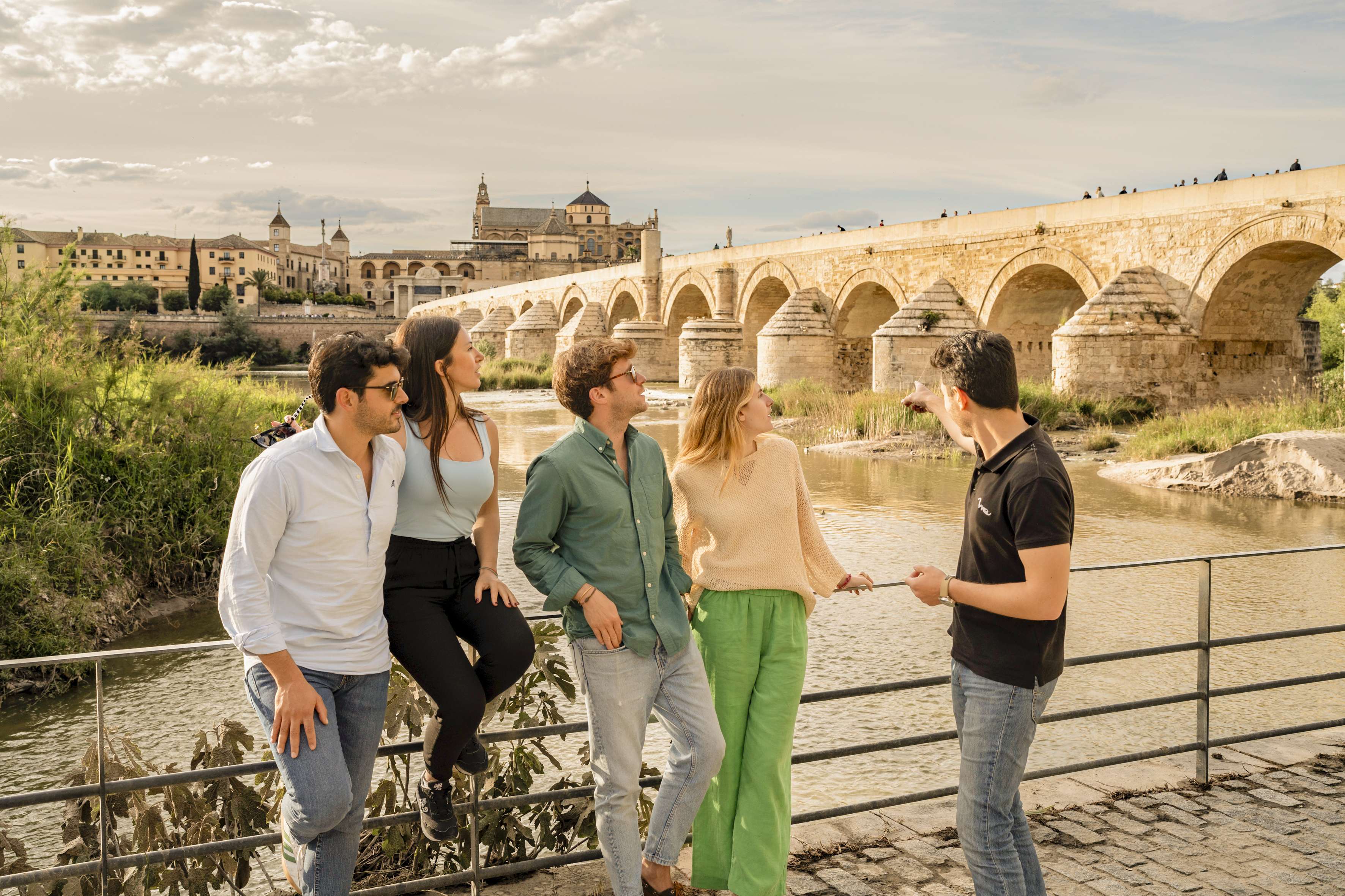 Córdoba Premium en grupo reducido - Imagen 1