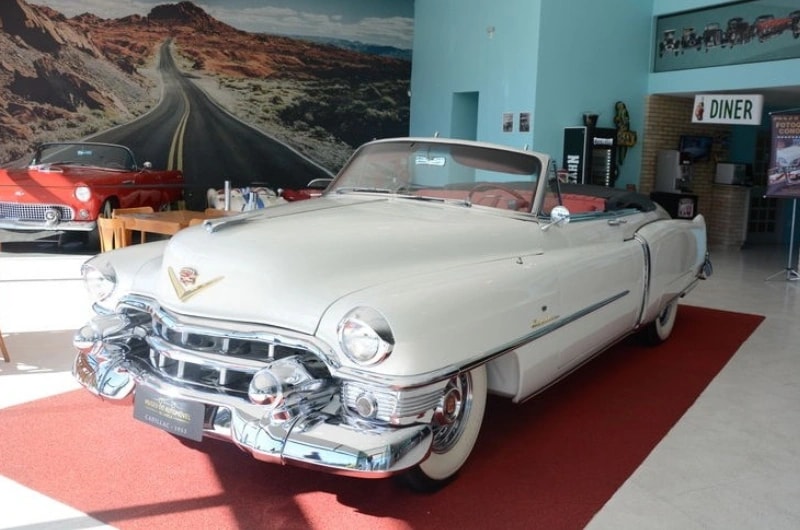Museo del Automóvil de Canela - Imagen 1