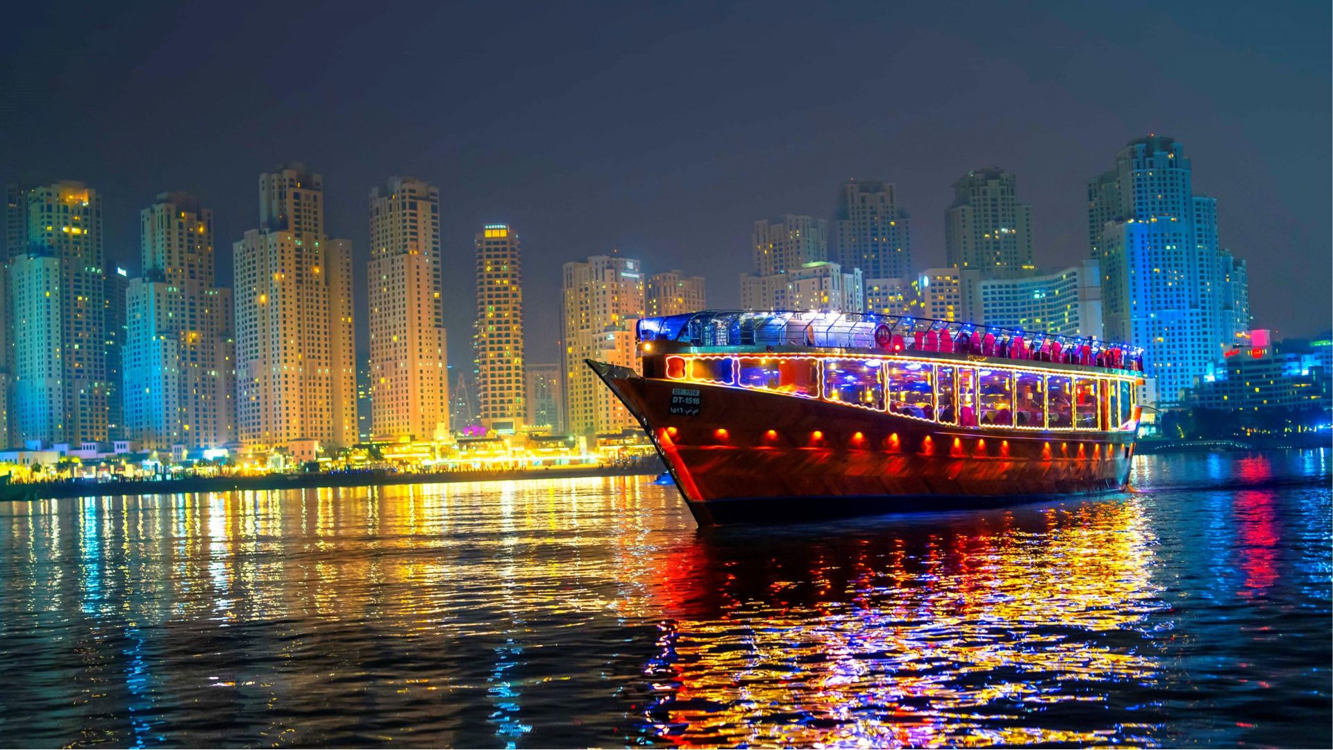 Cruzeiro Dhow na Marina de Dubai - Imagen 1