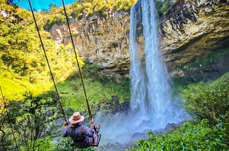 Pie de la cascada Caracol con almuerzo - Imagen 1
