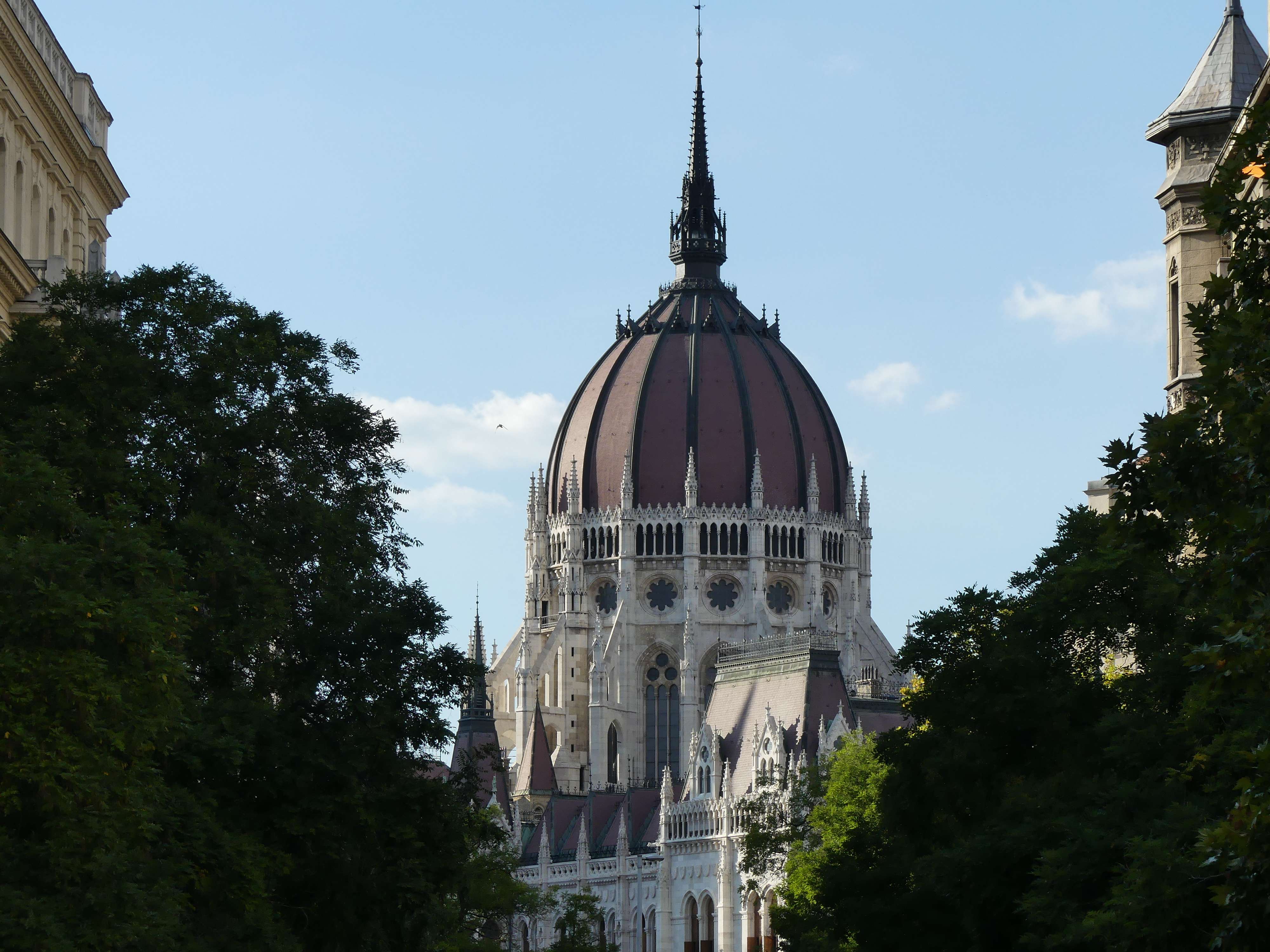 Recorrido a pie por Pest - Imagen 1