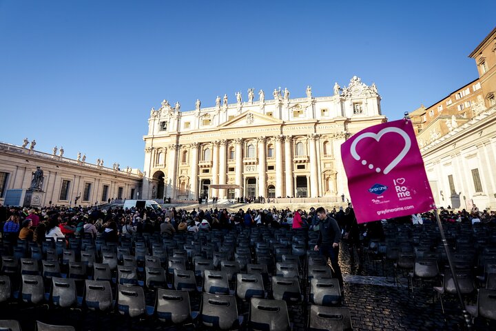 Audiência papal na Cidade do Vaticano - Imagen 1