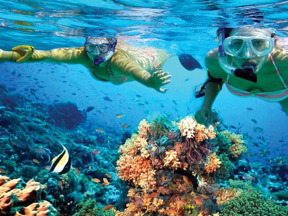 Catamarán Isla Mujeres con club de playa - Imagen 1