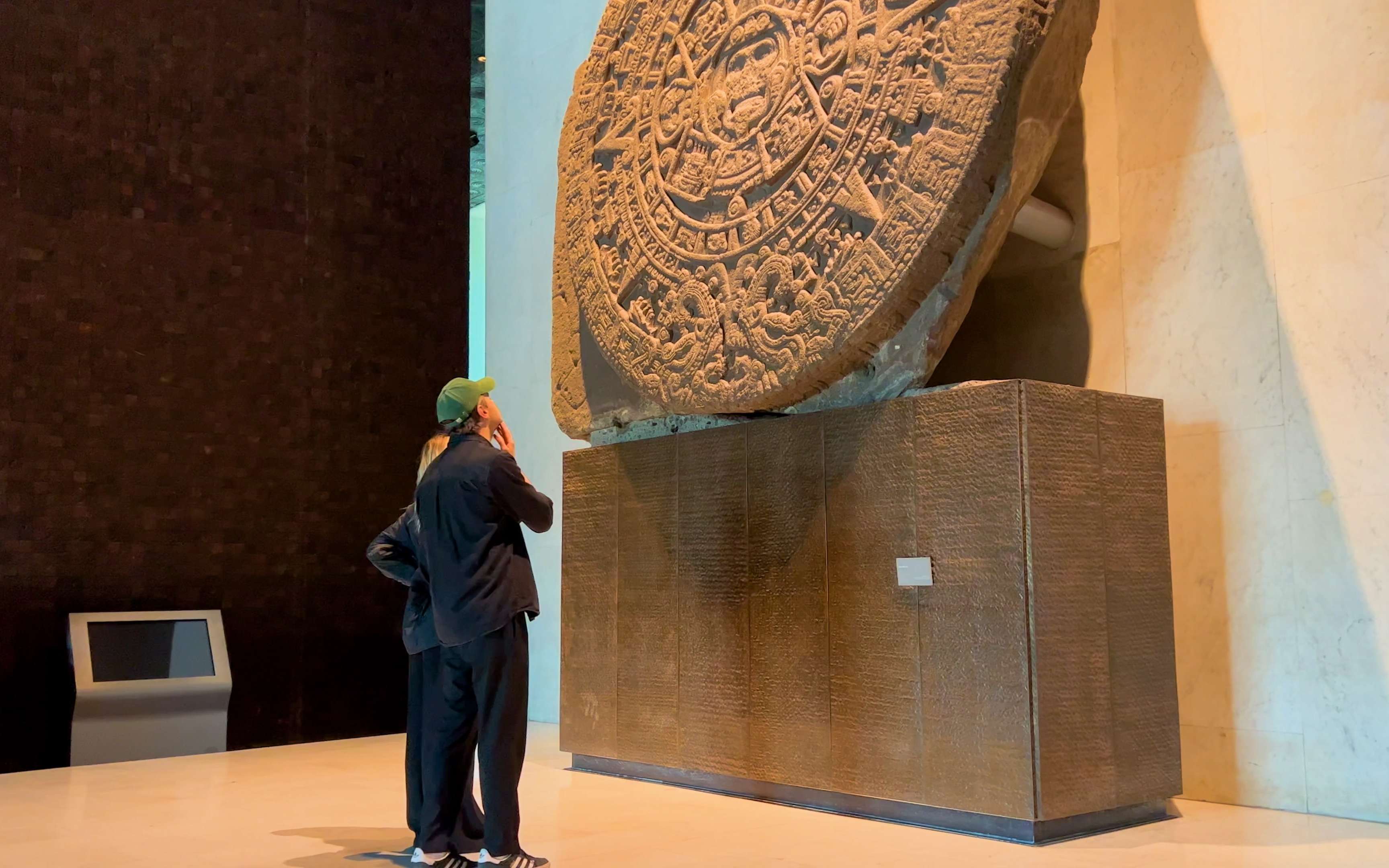 Chapultepec y Museo de Antropología guiado - Imagen 1
