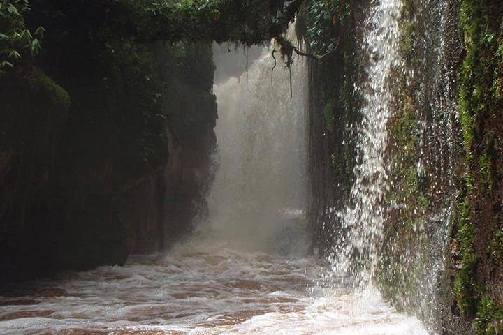 Cataratas de Presidente Figueiredo - Imagen 1
