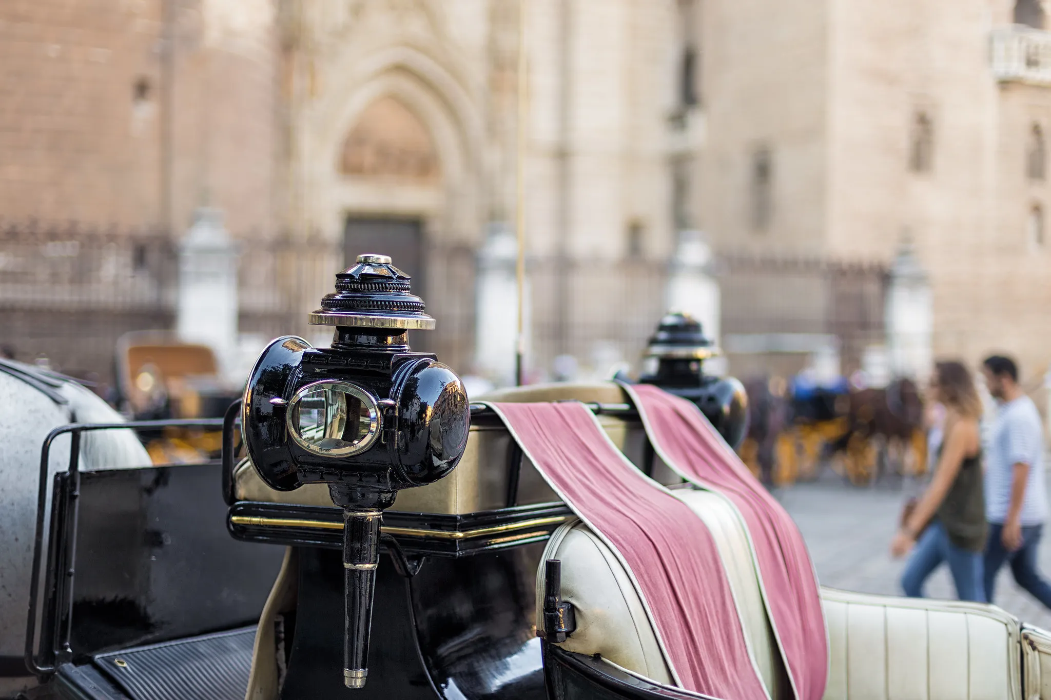 Paseo en carruaje por Sevilla - Imagen 1