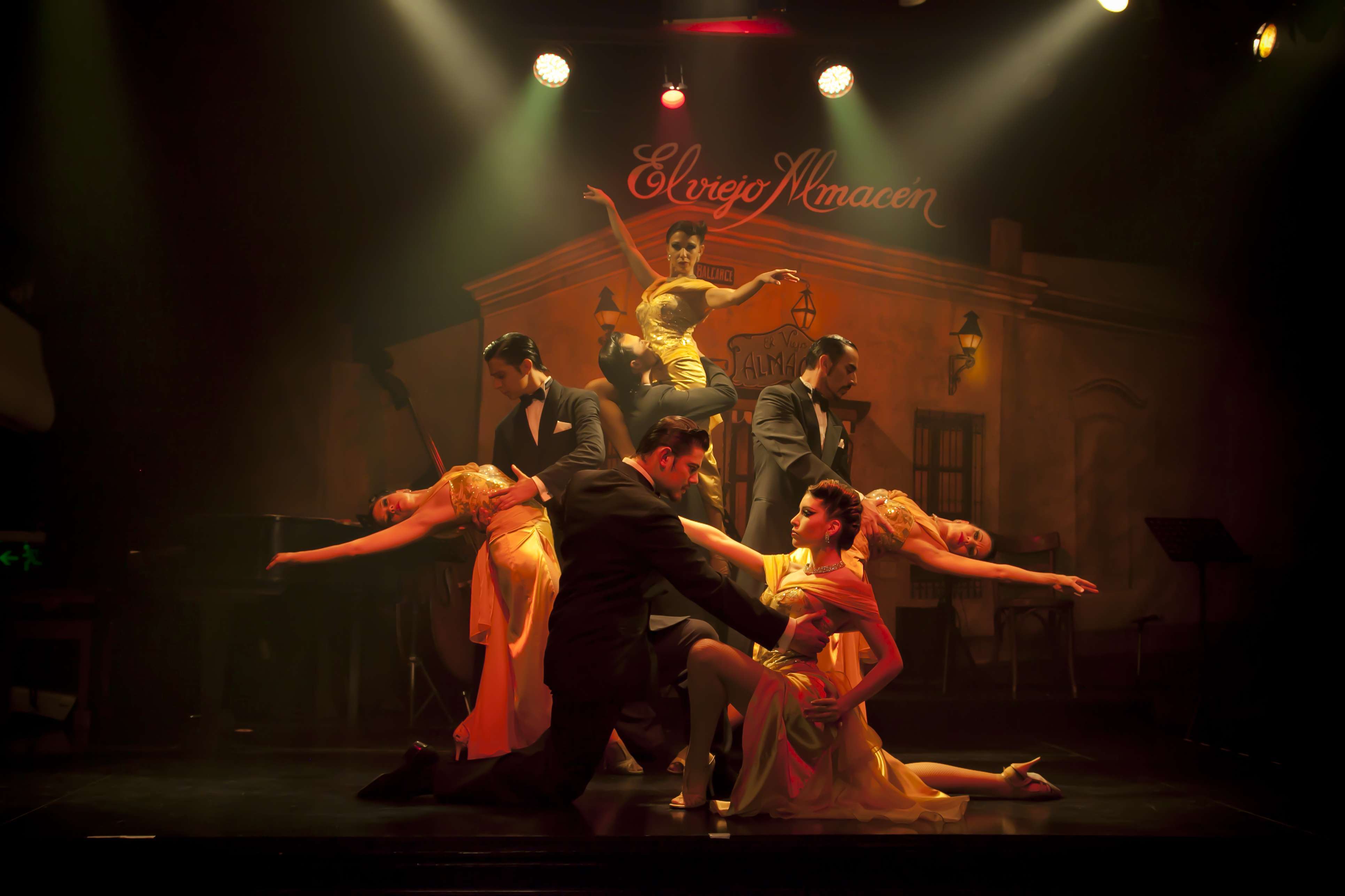 Tango Show at El Viejo Almacen - Imagen 1