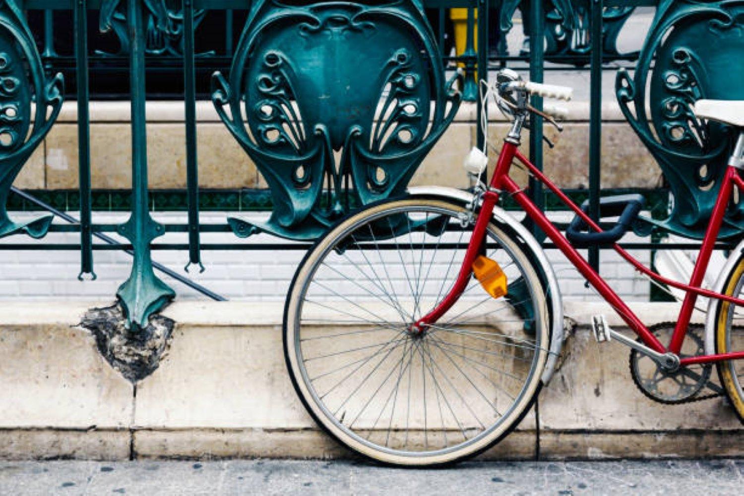 Guided Bike Tour of Paris - Imagen 1