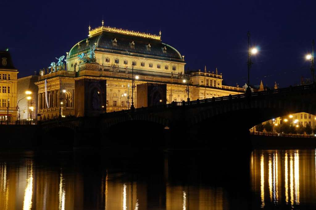 Experiencia Praga de Noche - Imagen 1