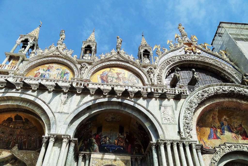 Basílica de San Marcos sin filas con guía - Imagen 1