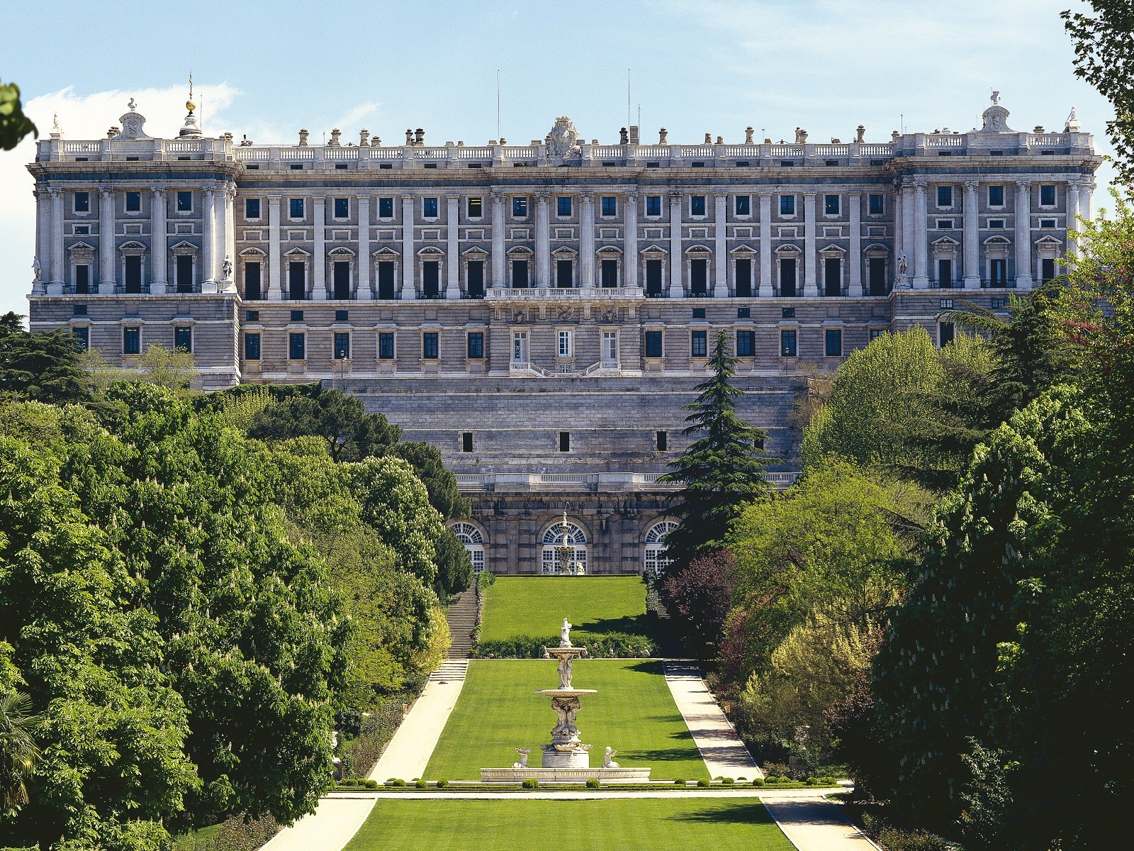 Palacio Real: visita con acceso preferente - Imagen 1