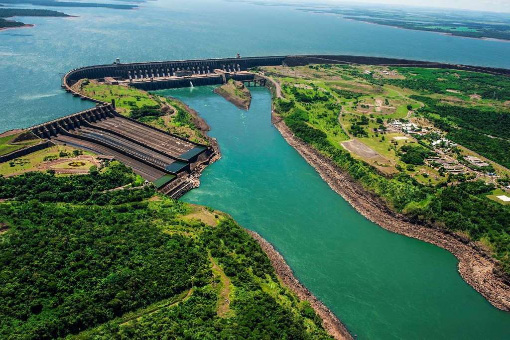 Panoramic Tour of Itaipu Dam - Imagen 1