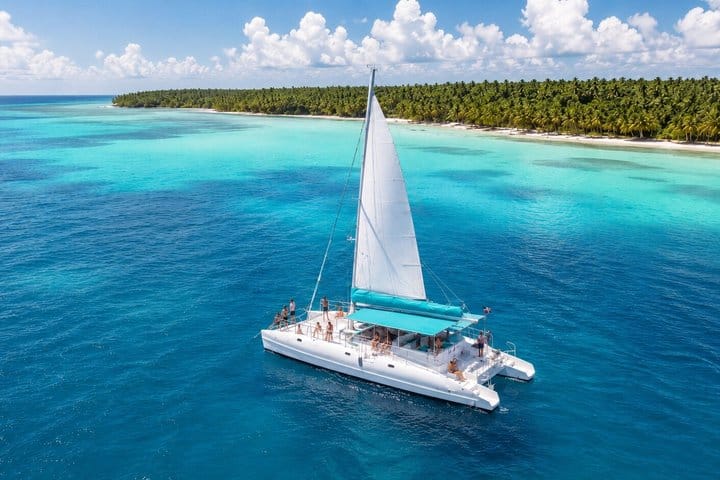 Isla Saona: Catamarán, almuerzo y bar